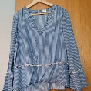 Woman's casual blouse